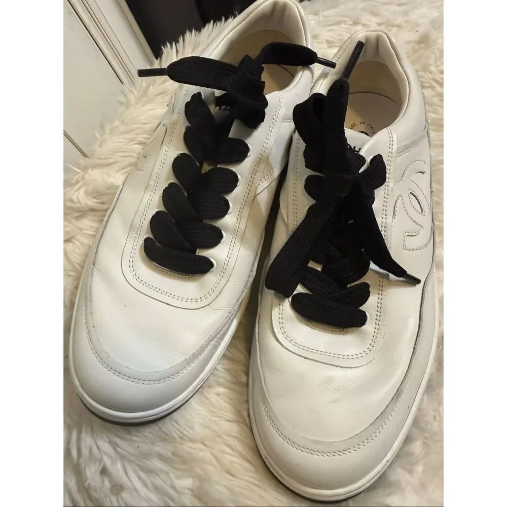 Chanel Women's Lace-Up Calfskin Low Top Sneaker Flats Shoes White 40 verified